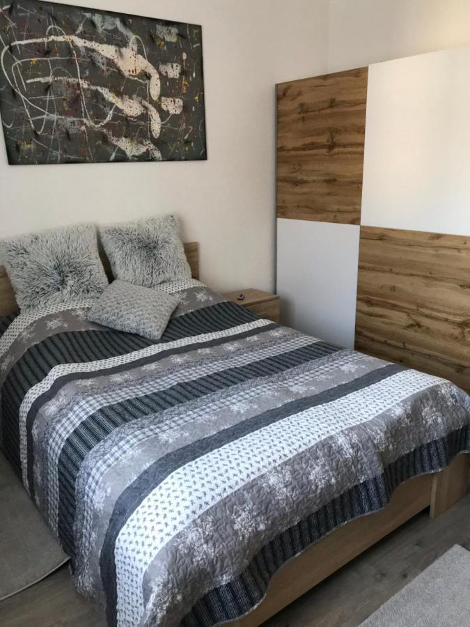 Mira Apartman Debrecen Dış mekan fotoğraf
