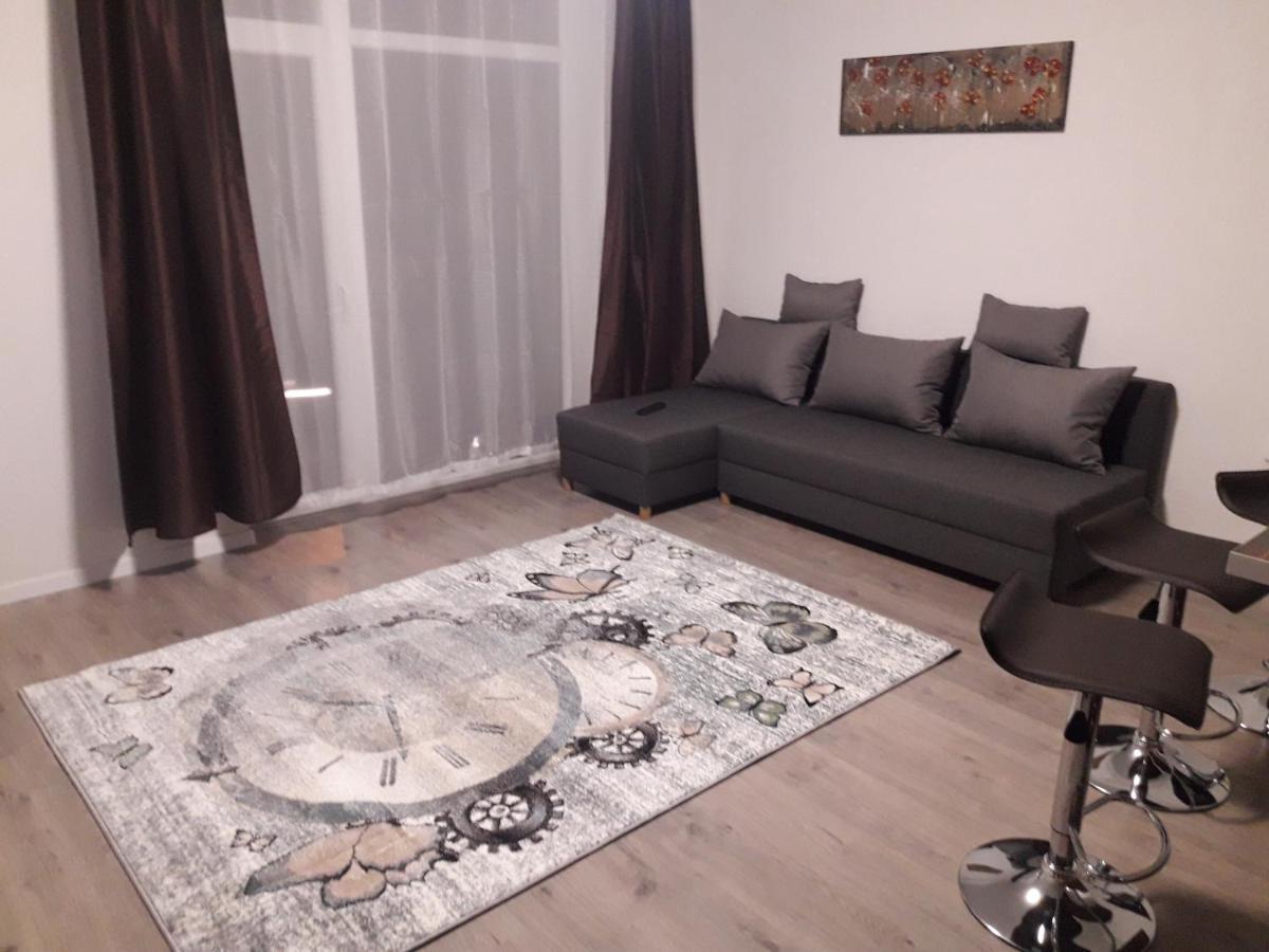 Mira Apartman Debrecen Dış mekan fotoğraf