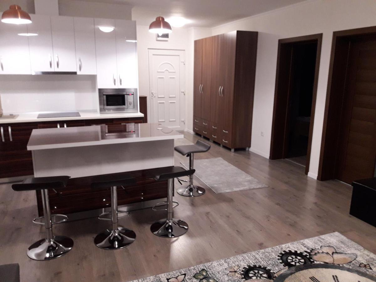 Mira Apartman Debrecen Dış mekan fotoğraf